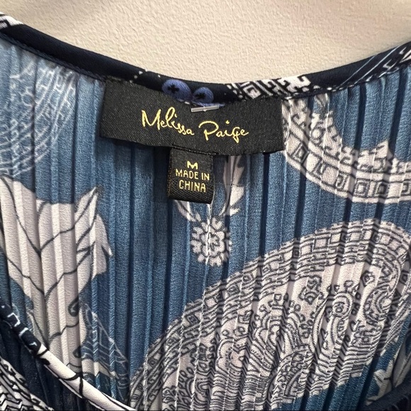 Navy blue pleated blouse - Picture 5 of 8